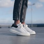 Alexander McQueene Sneaker White/Black 