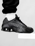 Nike Air Max Shox R4 All Black