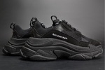 Balenciaga Triple S Black