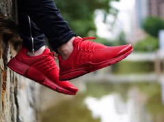 Nike Air Presto red