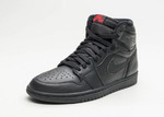 Air Jordan 1 Retro Triple Black