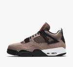 Air Jordan Retro 4 x Travis Scott