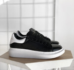 Alexander McQueene Sneaker black