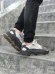 Adidas Yeezy Boost 700 V2 Cement