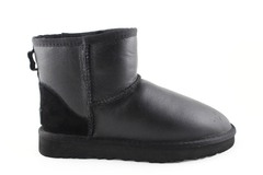 UGG Classic Mini Black Leather (с мехом)