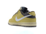 Nike Dunk Low "Bumblebee"