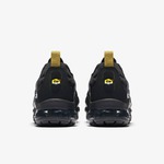 Nike Air VaporMax Plus Black/Gold